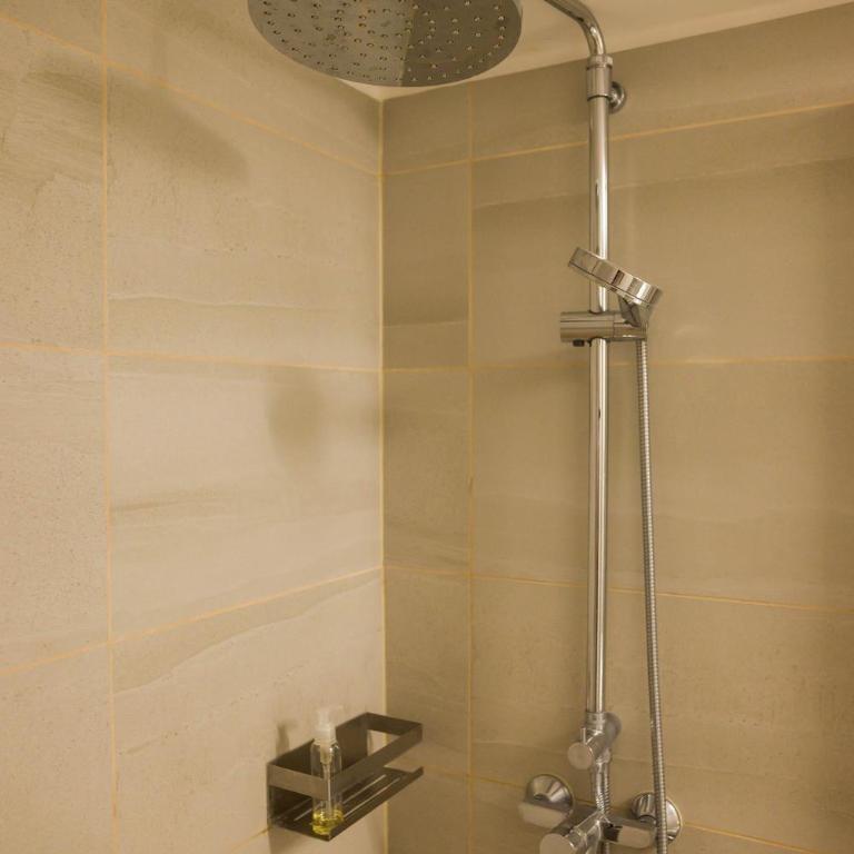 Urban Getaway Stylish 2BR Apartment in Providencia - Apartment - 30