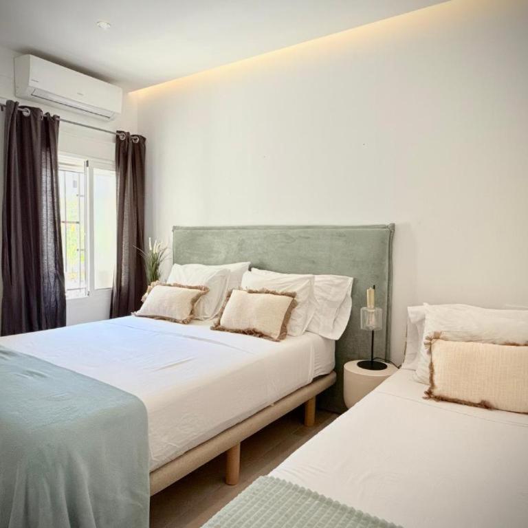 Valencia Beach Escape - 4 Min Walk to Beach - Three-Bedroom Apartment - 3