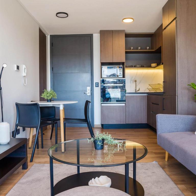 Enjoy Space and Comfort in 2BE in Las Condes - Apartment - 6