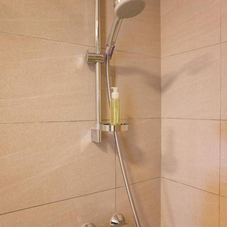 Enjoy Space and Comfort in 2BE in Las Condes - Apartment - 23