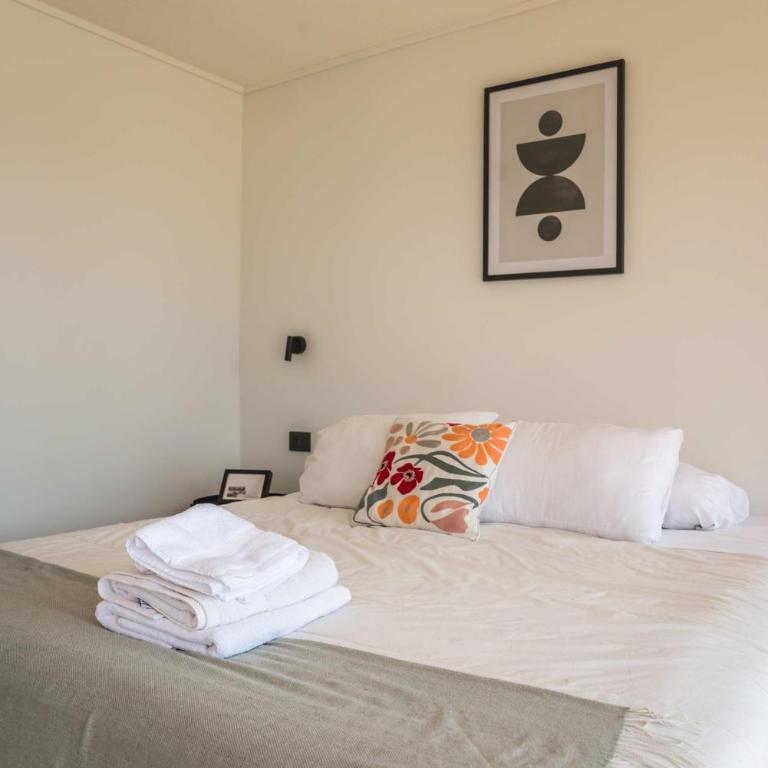 Enjoy Space and Comfort in 2BE in Las Condes - Apartment - 24