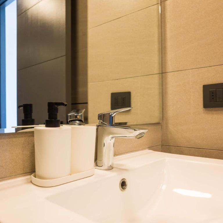 Enjoy Space and Comfort in 2BE in Las Condes - Apartment - 26