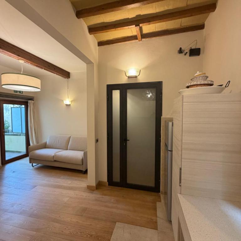 Serragli Luxury Casa Di Annusca - Camera Familiare - 10