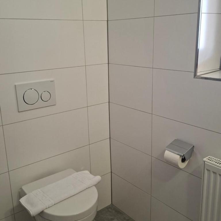 Hotel Garni Schieferle - Comfort Doppelzimmer mit Balkon - 3