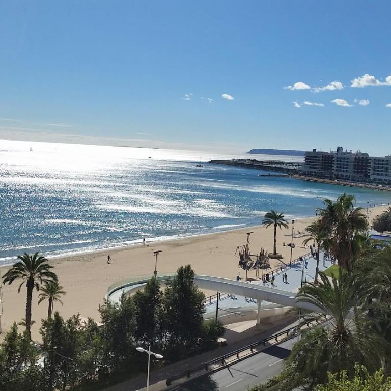 Apartamento Deluxe Playa Alicante - Deluxe Apartment - 6