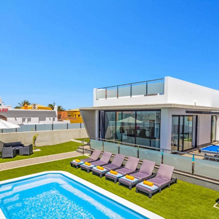 Villa Suenos by Villa Plus - Villa - 1
