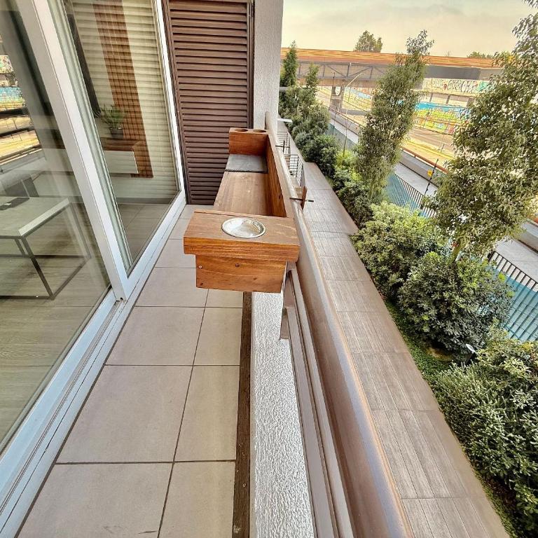Decorated with parking near the National Stadium - Apartment - 24