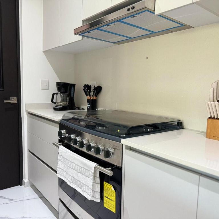 OM02 Beautiful 2 bedroom apartment in Cancun - Two-Bedroom Apartment - 17