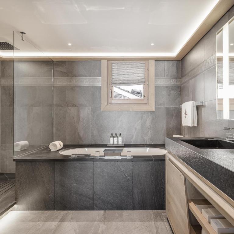 Hotel Le K2 Altitude - Chambre Deluxe Double ou Lits Jumeaux - 5