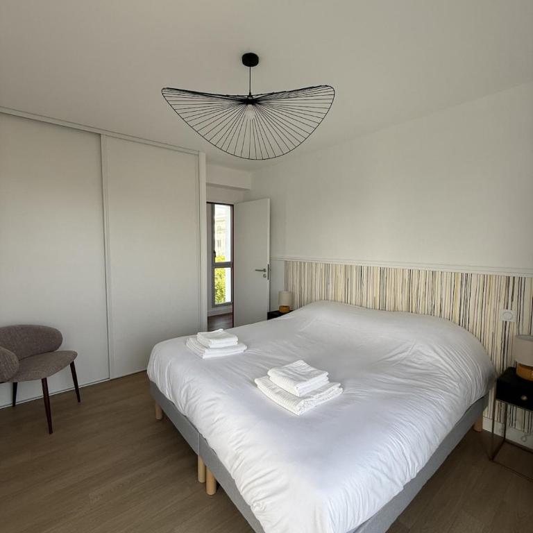 Appartement avec terrasse - Proche mer et centre - Appartement 2 Chambres - 16
