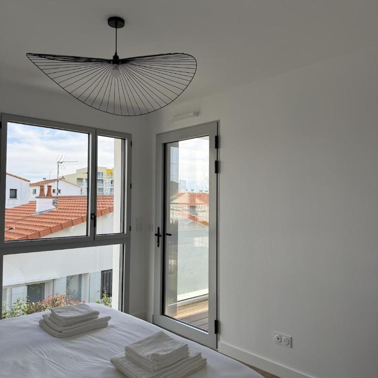 Appartement avec terrasse - Proche mer et centre - Appartement 2 Chambres - 17