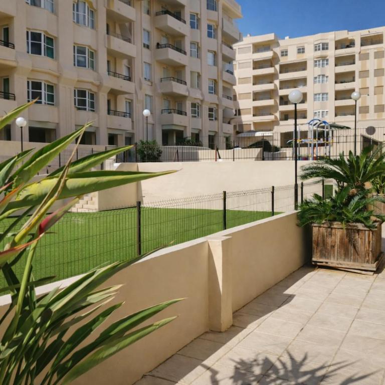 Teatinos Málaga - 4BR Family & Business Stay - Apartamento Deluxe de 4 dormitorios - 12