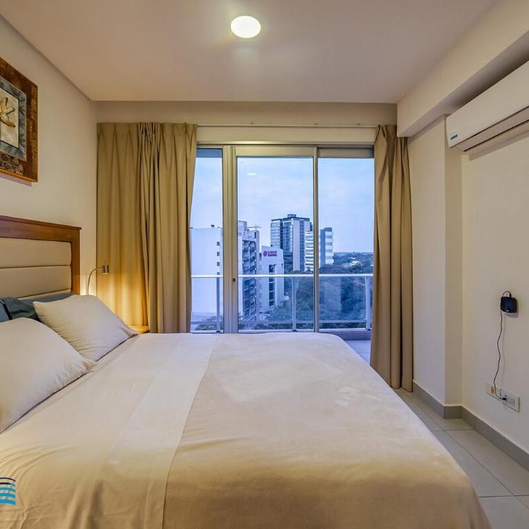 Amplio depto de un dormitorio a 20 metros del Shopping del Sol - One-Bedroom Apartment - 14
