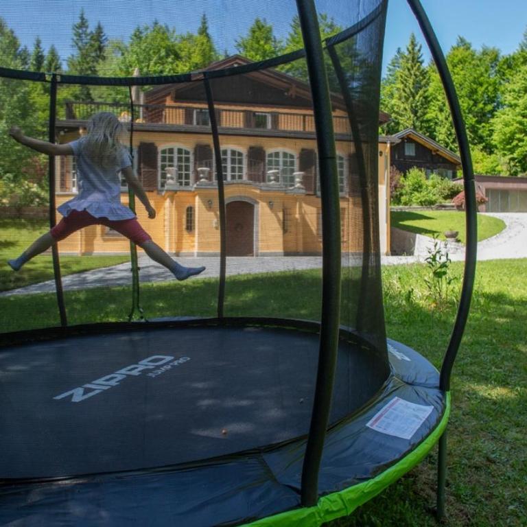 Chalet Felseneck - Ihr privates Ferienhaus in den bayerischen Alpen - Haus mit 5 Schlafzimmern - 6