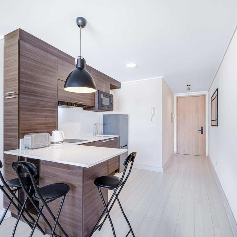 Viña Stay Studio Wifi & Excellent Location in Viña - Studio Apartment with Balcony - 7