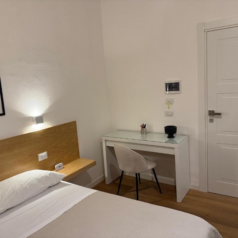 Villareale47 Luxury Suites & Rooms - Camera Matrimoniale Standard - 4