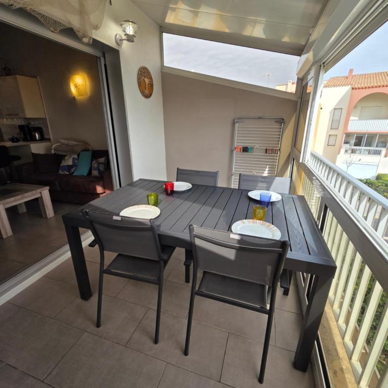 TERRASSES DE LA PLAGE Joli 3 Pièces proche plage Richelieu Cap d'Agde - Apartment mit 2 Schlafzimmern - 4