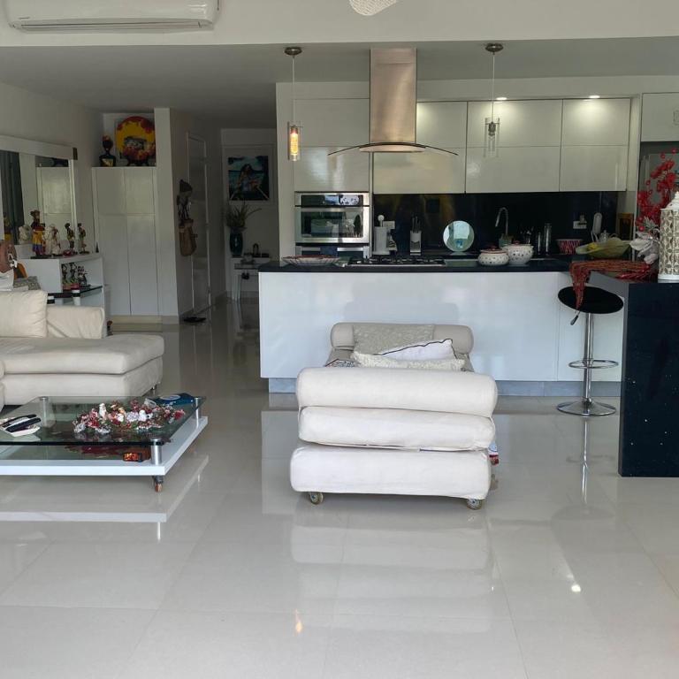 Apto Terraza del Mar Cartagena - Three-Bedroom Apartment with Water View - 5