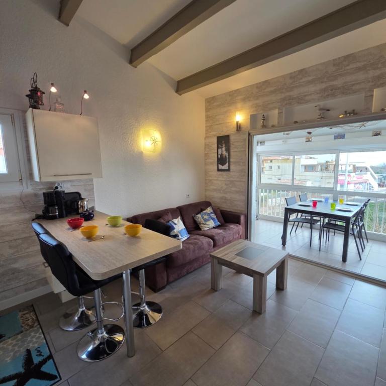 TERRASSES DE LA PLAGE Joli 3 Pièces proche plage Richelieu Cap d'Agde - Apartment mit 2 Schlafzimmern - 11
