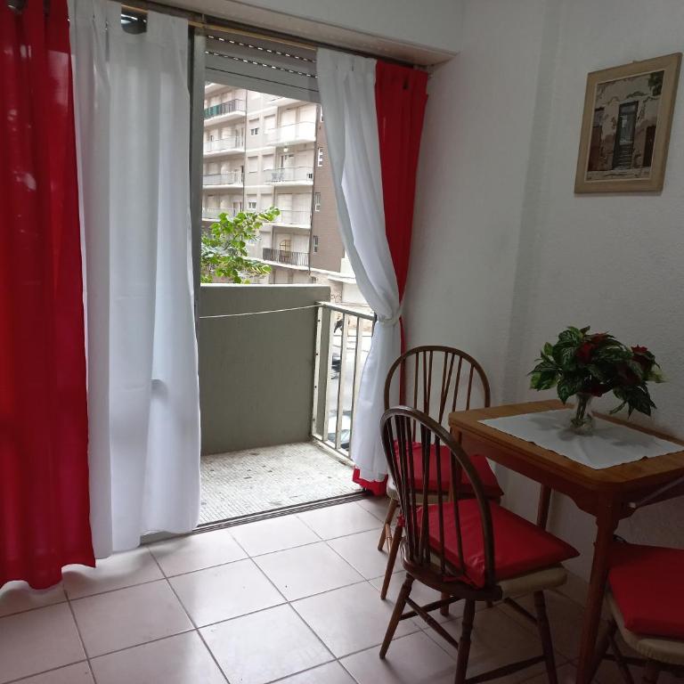 Martha - One-Bedroom Apartment - 7