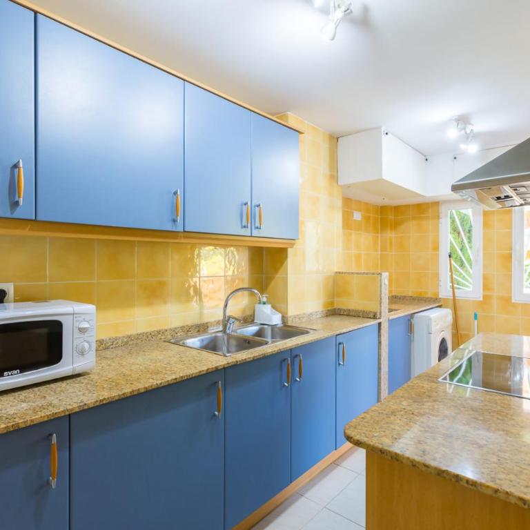 Coastal Living fully equipped 200m from the Beach - Apartamento de 2 dormitorios - 10
