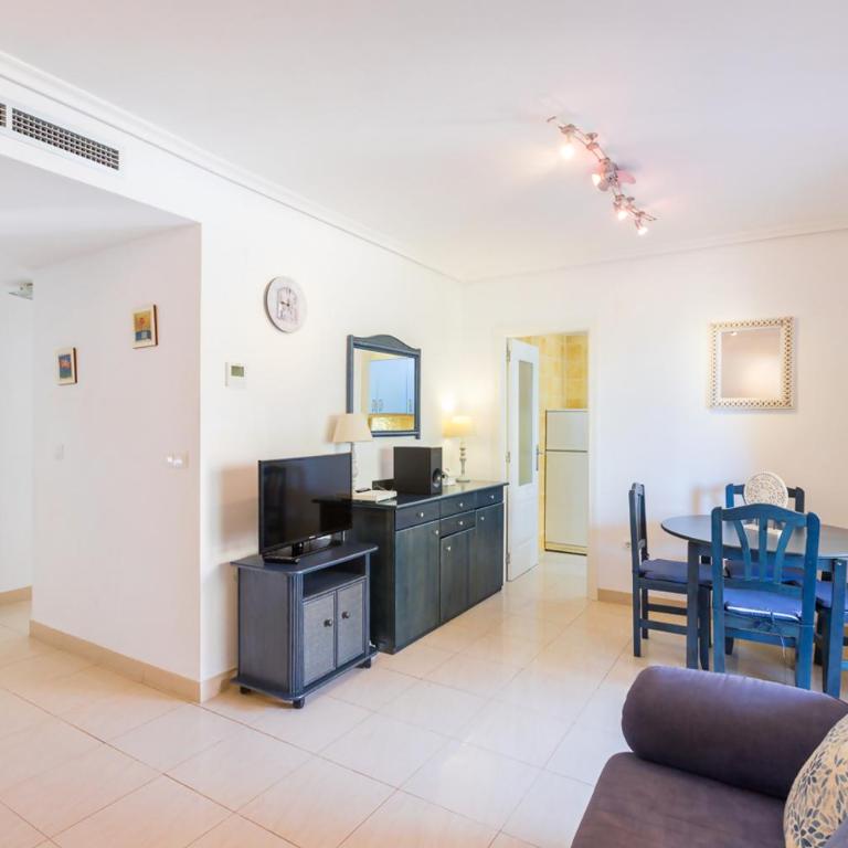 Coastal Living fully equipped 200m from the Beach - Apartamento de 2 dormitorios - 33