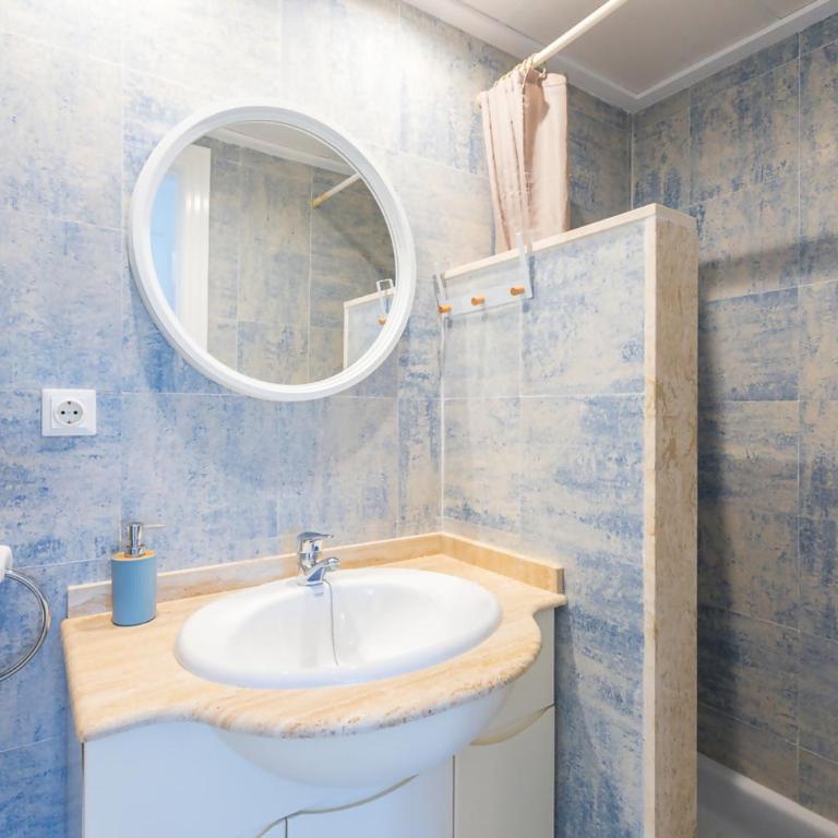 Coastal Living fully equipped 200m from the Beach - Apartamento de 2 dormitorios - 42