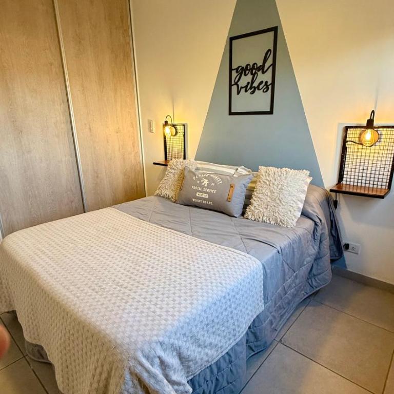 Pellegrini Apartments Mendoza !! Estupendos Departamentos con Cochera Privada cercanos a Parque Gral San Martin - One-Bedroom Apartment with Balcony and Mountain View - 13
