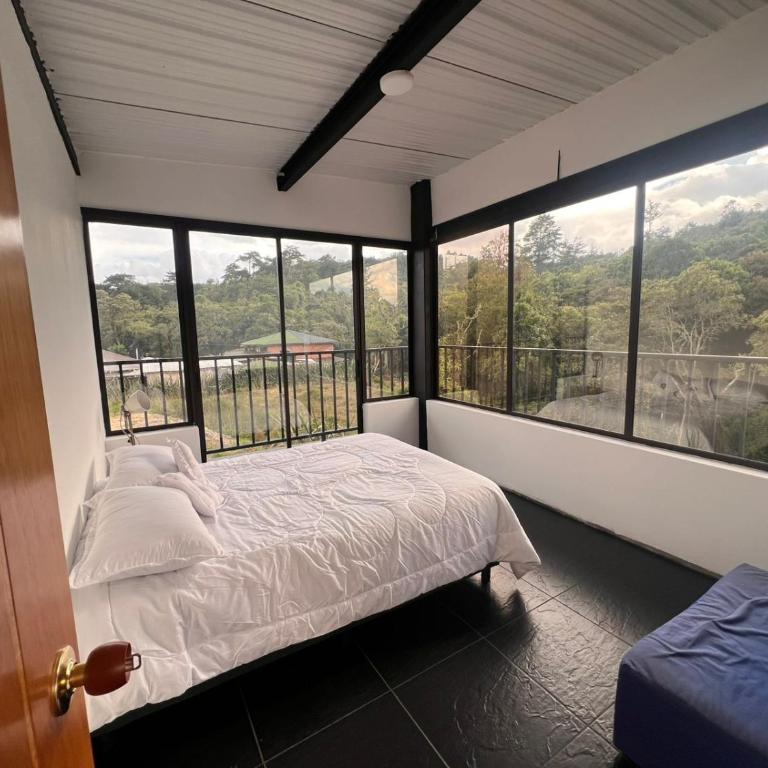 Ventana al bosque - Casa Vacacional de 3 dormitorios - 1