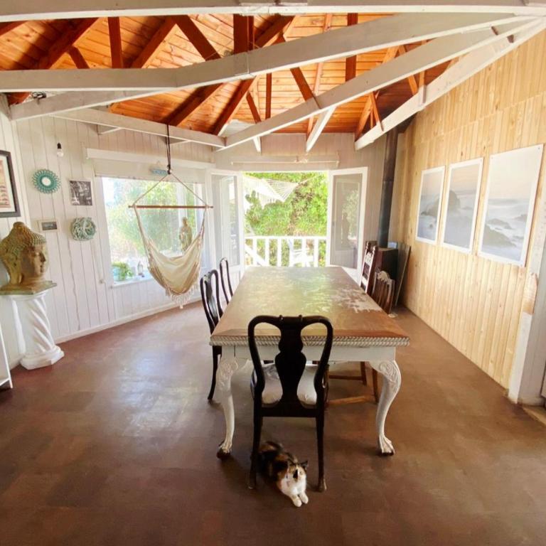 Paioneal Hostel - Deluxe Double Room with Balcony and Sea View - 2