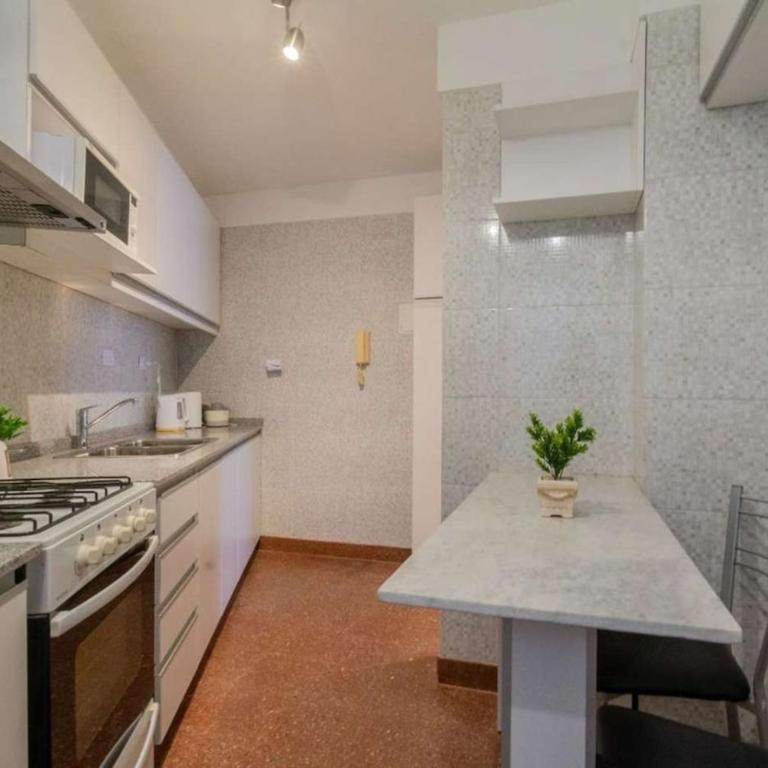 Rent2888 Santa Fe - Apartamento de 2 dormitorios con balcón - 7