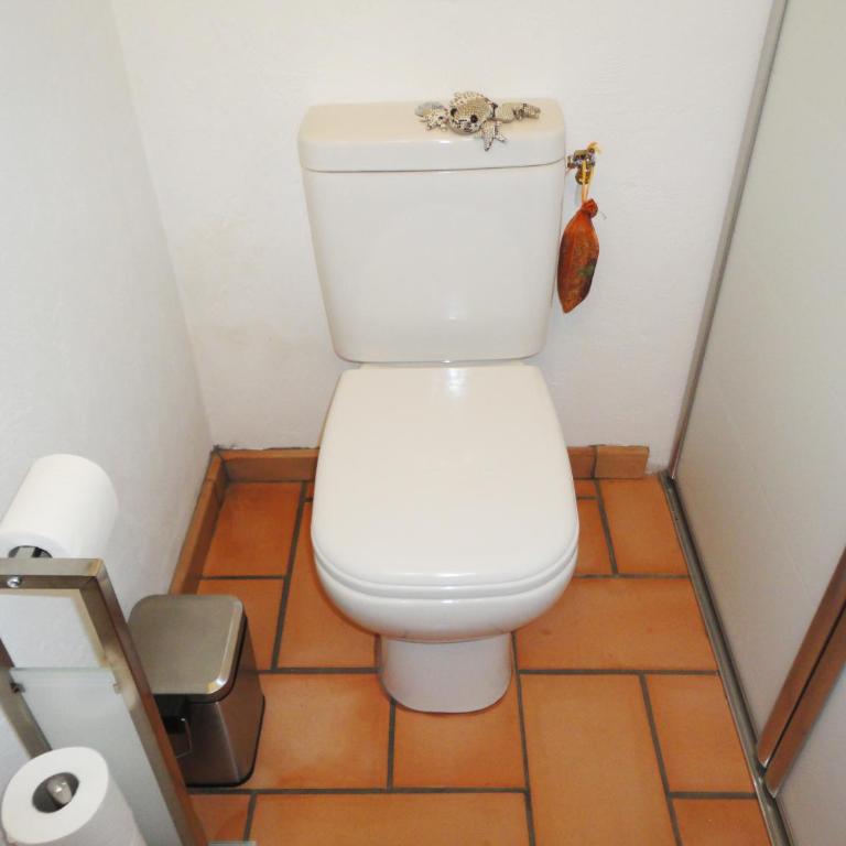 La Chênaie De Gordes - Chambre Double avec Salle de Bains Privative - 11