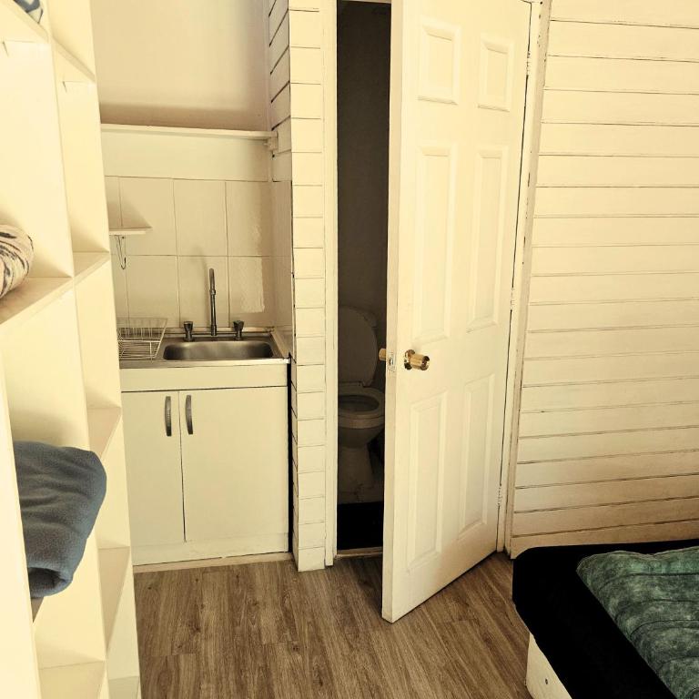 Paioneal Hostel - Studio with Terrace - 3
