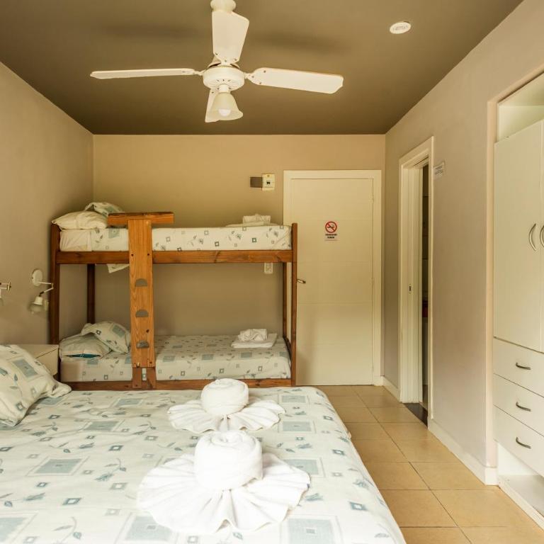 Hotel Maritimo - Quadruple Room - 4