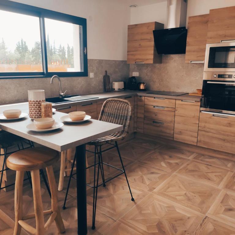 la glycine - Maison 1 Chambre - 4