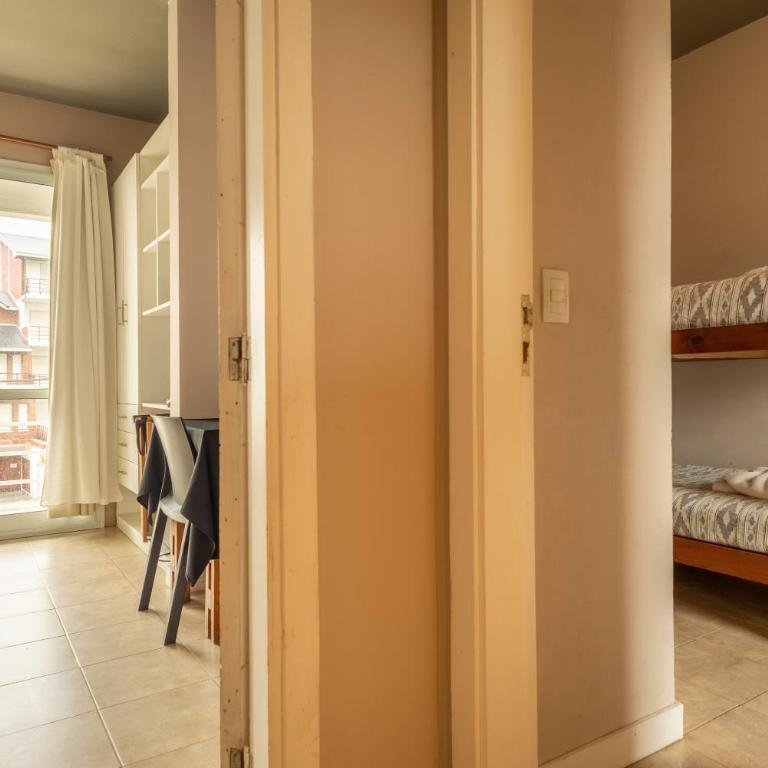 Hotel Maritimo - Family Room - 3
