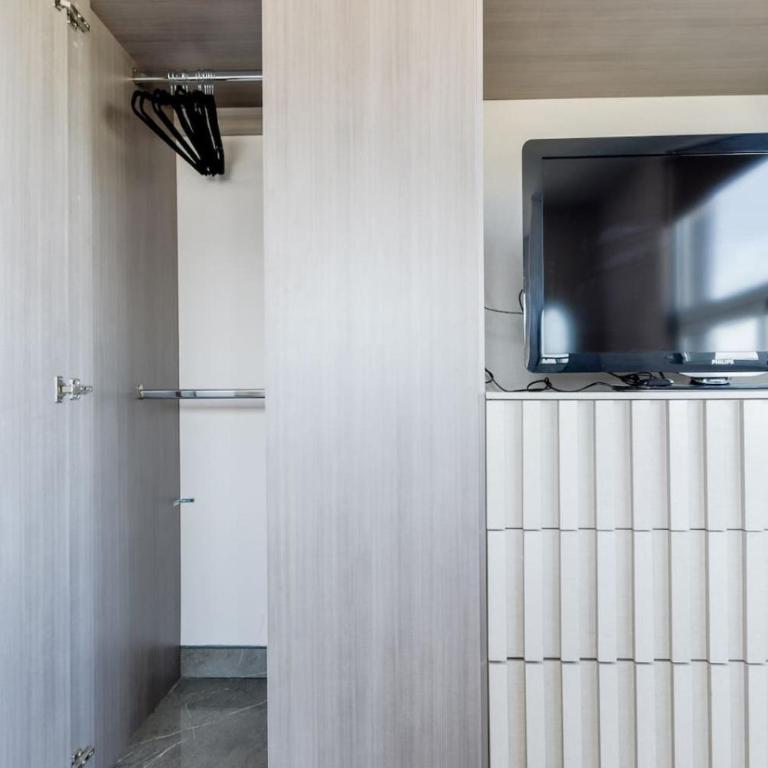 Luxury in Fundidora 9 guests Wifi 3BR 2Bath - Apartment - 28