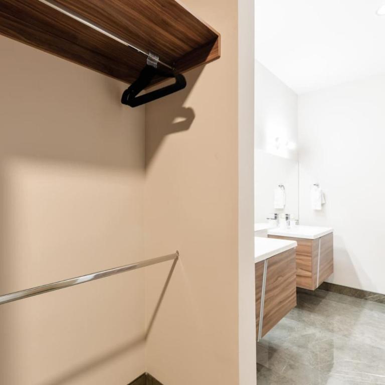 Luxury in Fundidora 9 guests Wifi 3BR 2Bath - Apartment - 38