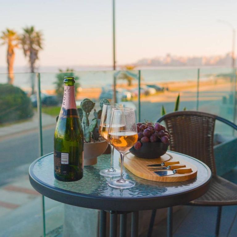 Forum Puerto del Buceo - Apartamento de 1 Dormitorio con vista al mar - Piscinas climatizadas interiores y exteriores - Sauna - Gimnasio completo y moderno - concierge 24 horas - Acepta mascotas - Apartment - 55