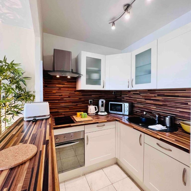 L'escale Azur - Apt 2 Prs - Vue Mer et Cap d'Antibes - Apartment mit 1 Schlafzimmer - 19