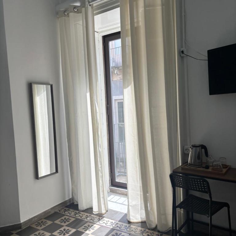 Il Teatro Rooms - Double Room with Private Bathroom - 9