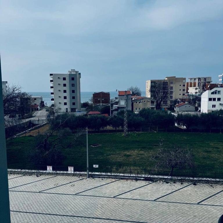K-Club Apartments - One-Bedroom Apartment with Balcony and City View - 23