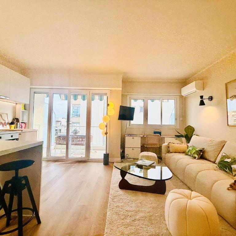 B020- Elegante et lumineux a deux pas plages et centre - Apartment - 1