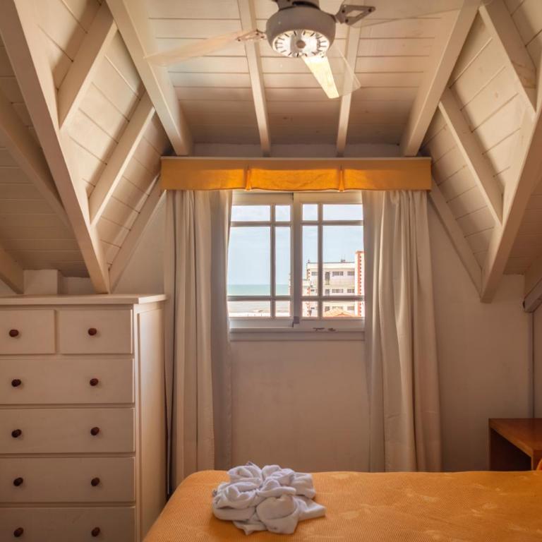 Belmar - Standard Family Room - 9