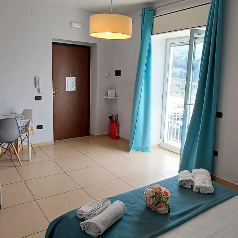 Regina Giovanna Home - Apartment with Sea View - 3