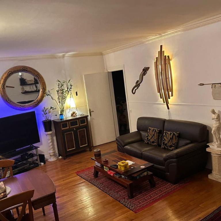 Exelmans 16e Appartement ethnique & chaleureux géré par Mey Agency - Appartement 3 Chambres - 2