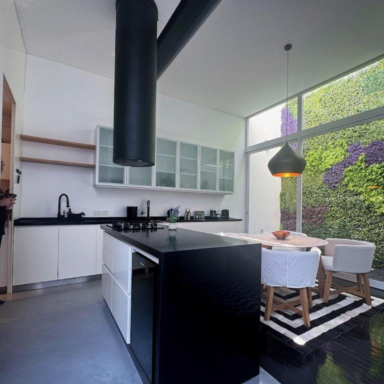 The City stylish apartment with Argentine rooftop BBQ centrally-located in Palermo Hollywood - Two-Bedroom Apartment - 10