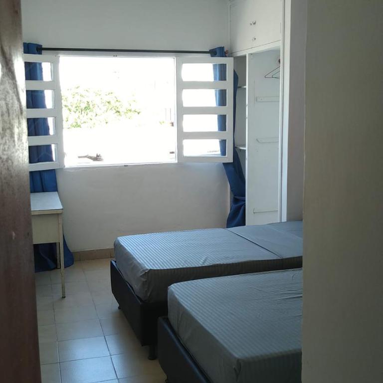 Panamerican Hostel - Habitación Doble Económica - 2 camas - 4