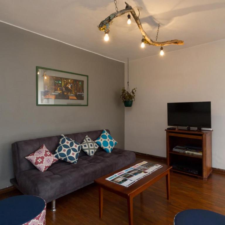 Amplio, acogedor, centrico, 3 hab, garage - Three-Bedroom Superior Apartment - 1