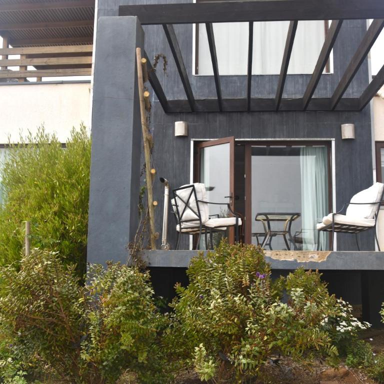 Chalet playa hermosa - Three-Bedroom House - 6